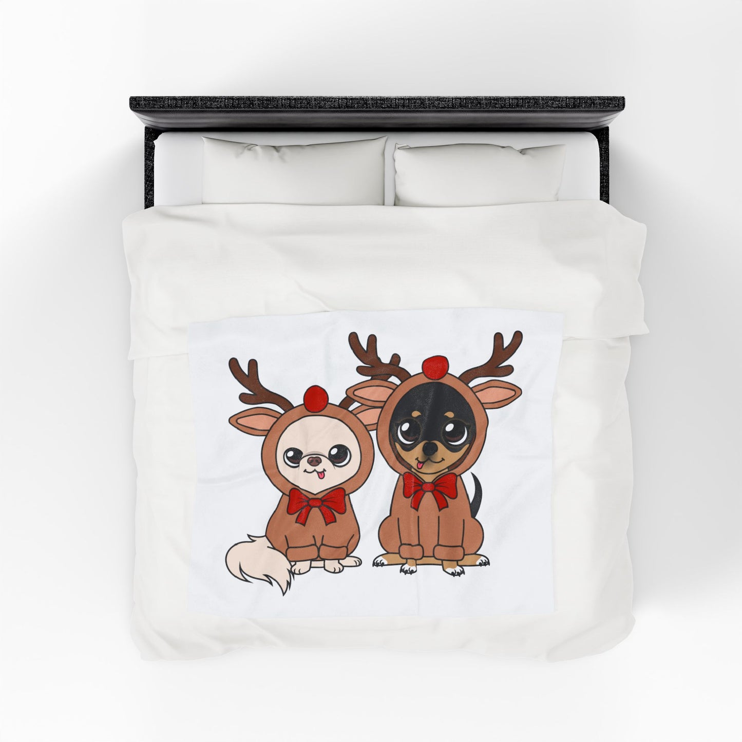 Tiny Reindeers Cedric and Maya Velveteen Plush Blanket