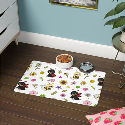 Bug-Chis Pattern Pet Food Mat – Gentle Garden Snack Spot