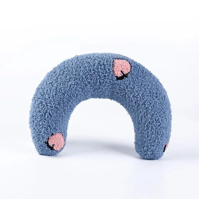 Cedric and Maya's Nap Time Neck Pillow – Cozy U-Shaped Comfort